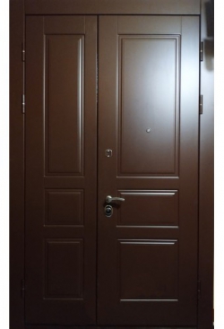 Двустворчатая металлическая дверь